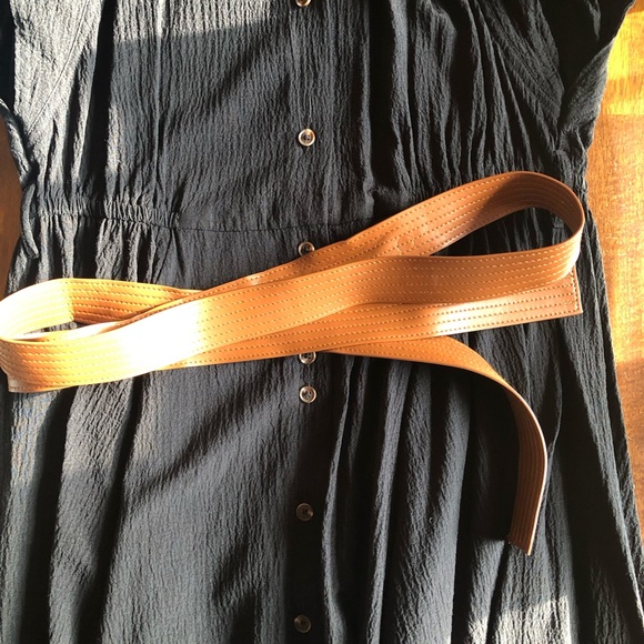 Calvin Klein Belted Dress - size 12 - Picture 10 of 10